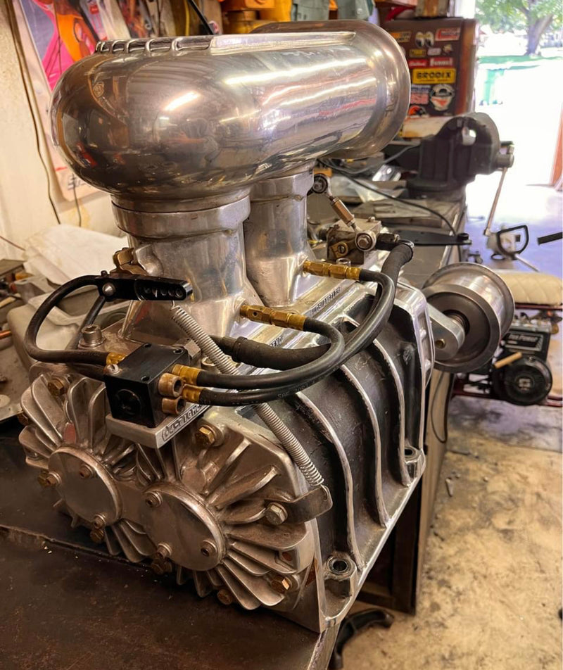 Cargue la imagen en el visor de la galería, Completely Freshened 4-71 Detroit Supercharger,