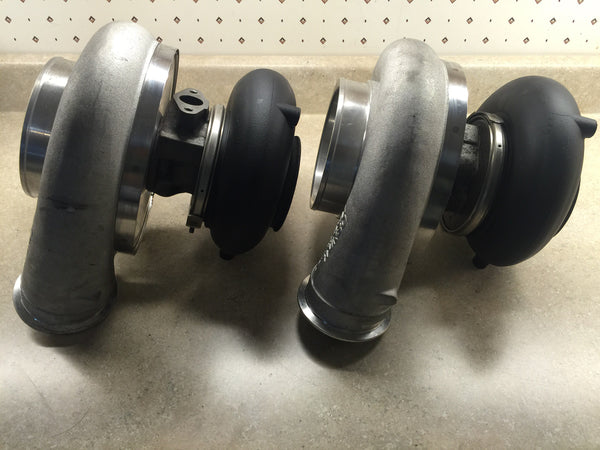 Cargue la imagen en el visor de la galería, Custom Look, Max Power: 90MM Precision Pro Mod Journal Bearing Twin Turbos (Black Hot)