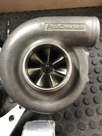 Cargue la imagen en el visor de la galería, ProCharger F1R Reverse Rotation Supercharger Kit - Universal Mount, New K&N Filter, Pulleys & Tubes