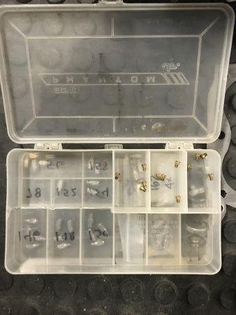 Load image into Gallery viewer, Clean Braswell B-7395 Dominator Carburetor