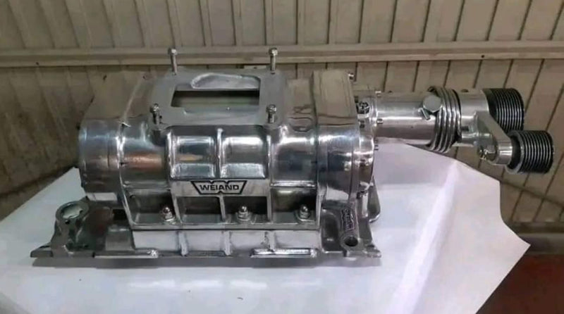 Load image into Gallery viewer, Polished Weiand 177 Blower for SBC - Complete Set in Excellent Condition!
