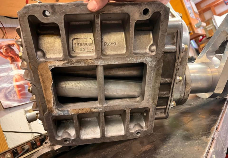 Cargue la imagen en el visor de la galería, Completely Freshened 4-71 Detroit Supercharger,
