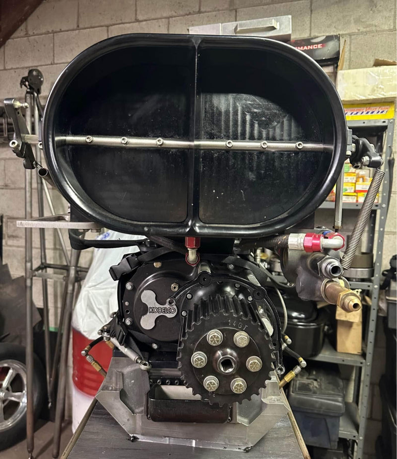 Cargue la imagen en el visor de la galería, Complete 1471 Kobelco Supercharger Setup for Sale!
