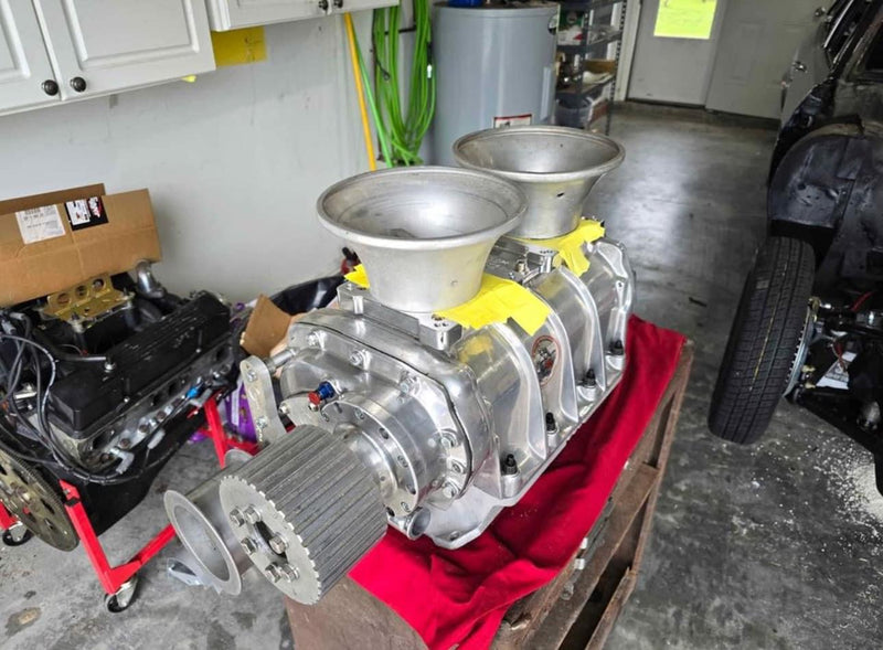 Load image into Gallery viewer, Rebuilt 671 BDS Blower - Ready to Go!
