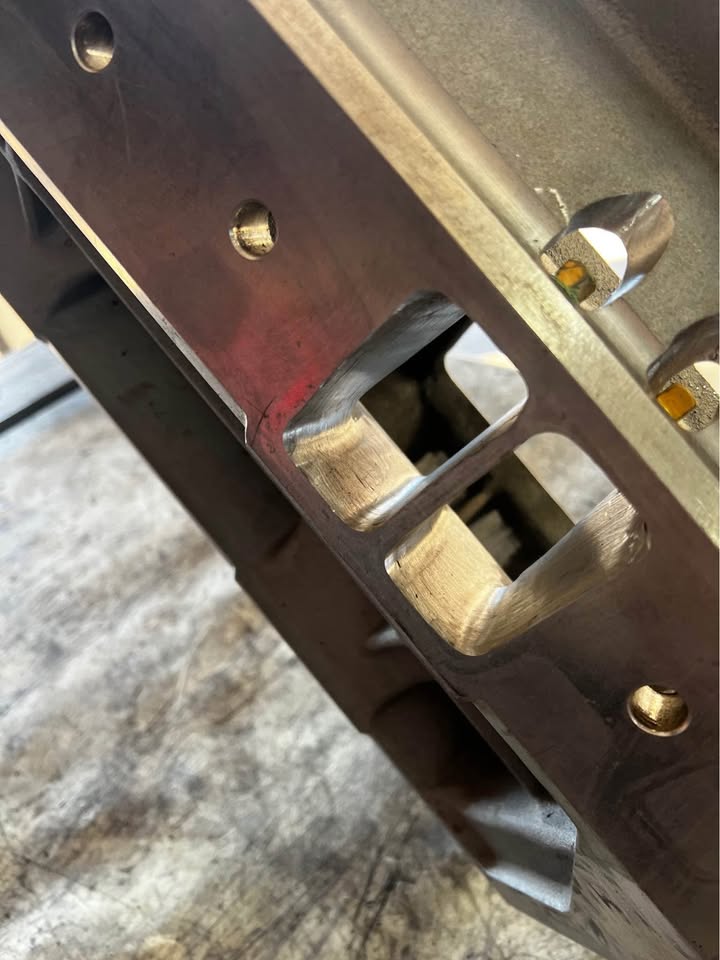 Load image into Gallery viewer, Clean SBC blower manifold intake
