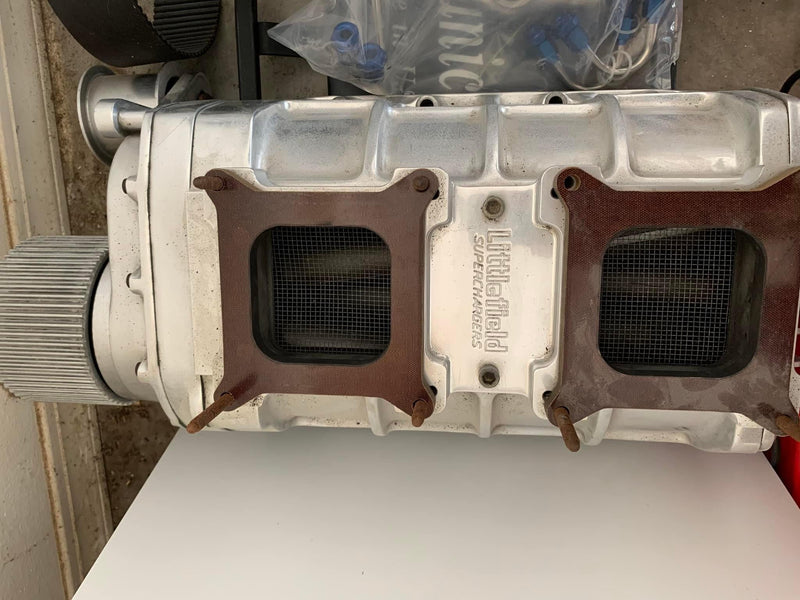 Load image into Gallery viewer, Ready to Bolt-On 8-71 Weiand SBC Supercharger Setup
