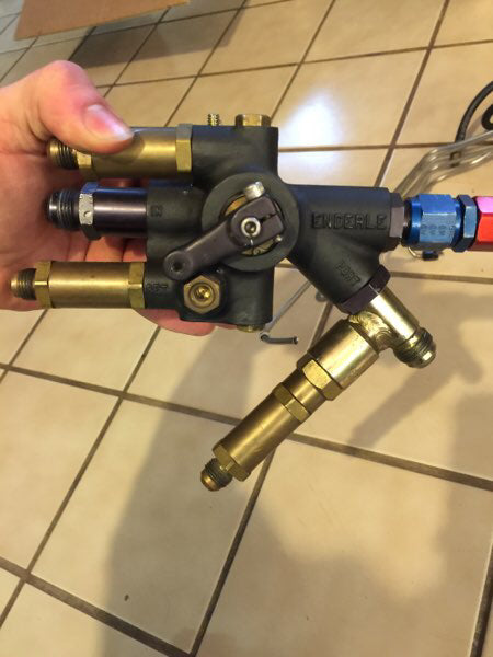 Load image into Gallery viewer, Complete 1471 Littlefield Blower System with JBR Carbon Hat and Fuel Injection
