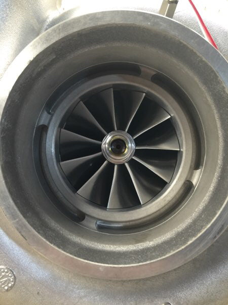 Load image into Gallery viewer, BRAND NEW Garrett GTX5518R 88mm Ball Bearing Turbo
