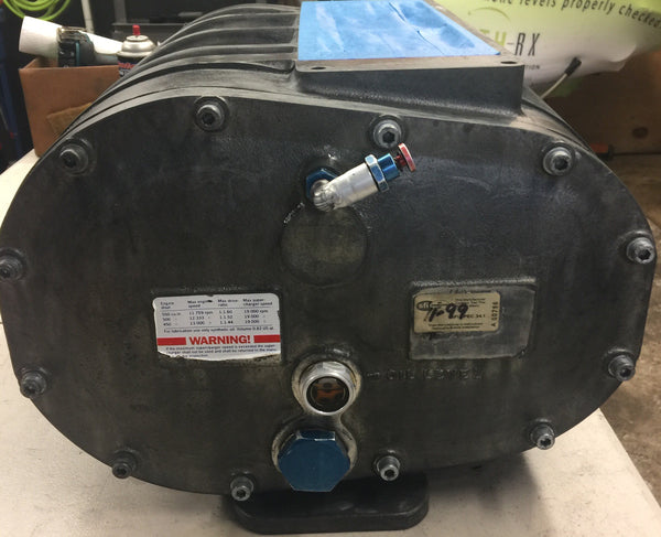Load image into Gallery viewer, Vintage Whipple 980R Screw Blower &amp; Restraint System
