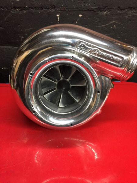 Cargue la imagen en el visor de la galería, Clean Polished ProCharger F1R Supercharger
