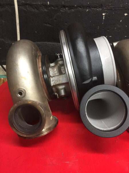 Load image into Gallery viewer, Freshly Powder-Coated Precision Gen 1 Pro Mod 94MM Turbo Chargers
