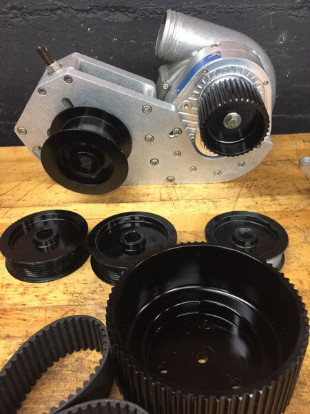 Load image into Gallery viewer, F1R ProCharger Kit with SBC Mounting &amp; Accessories
