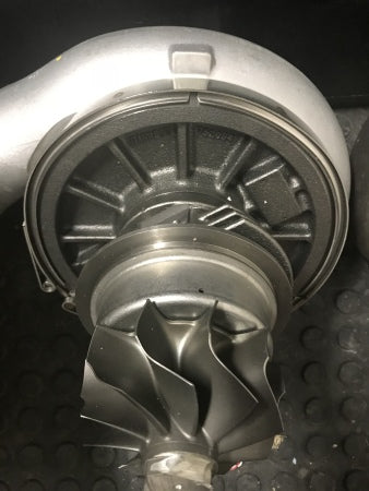 Cargue la imagen en el visor de la galería, NEW GARRETT GTX5518R 88mm Turbo

